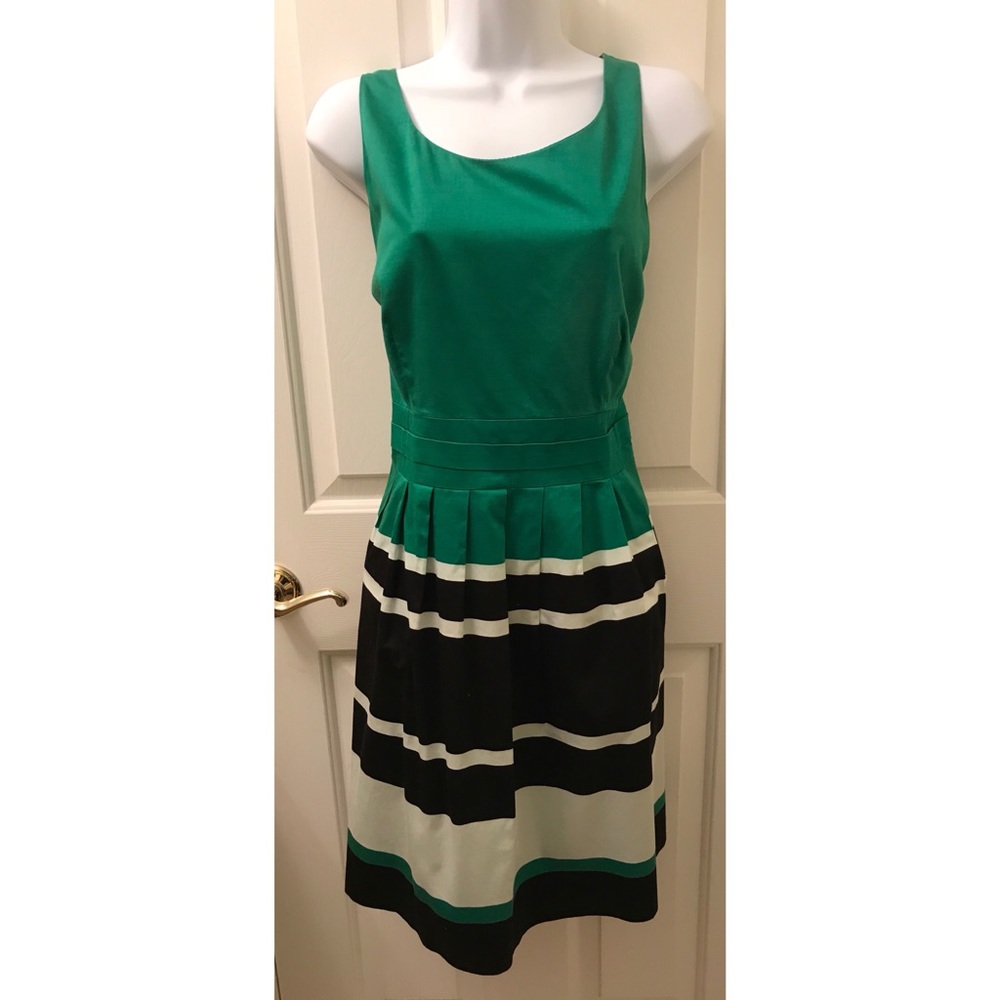 **THE LIMITED** Cute Dress Size: 14